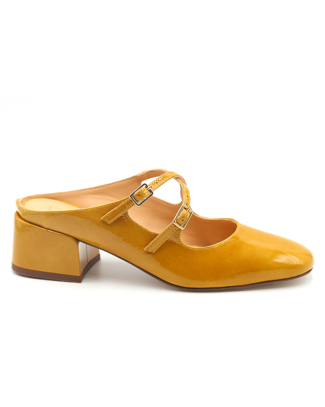 Zapato-charol-amarillo-mujer