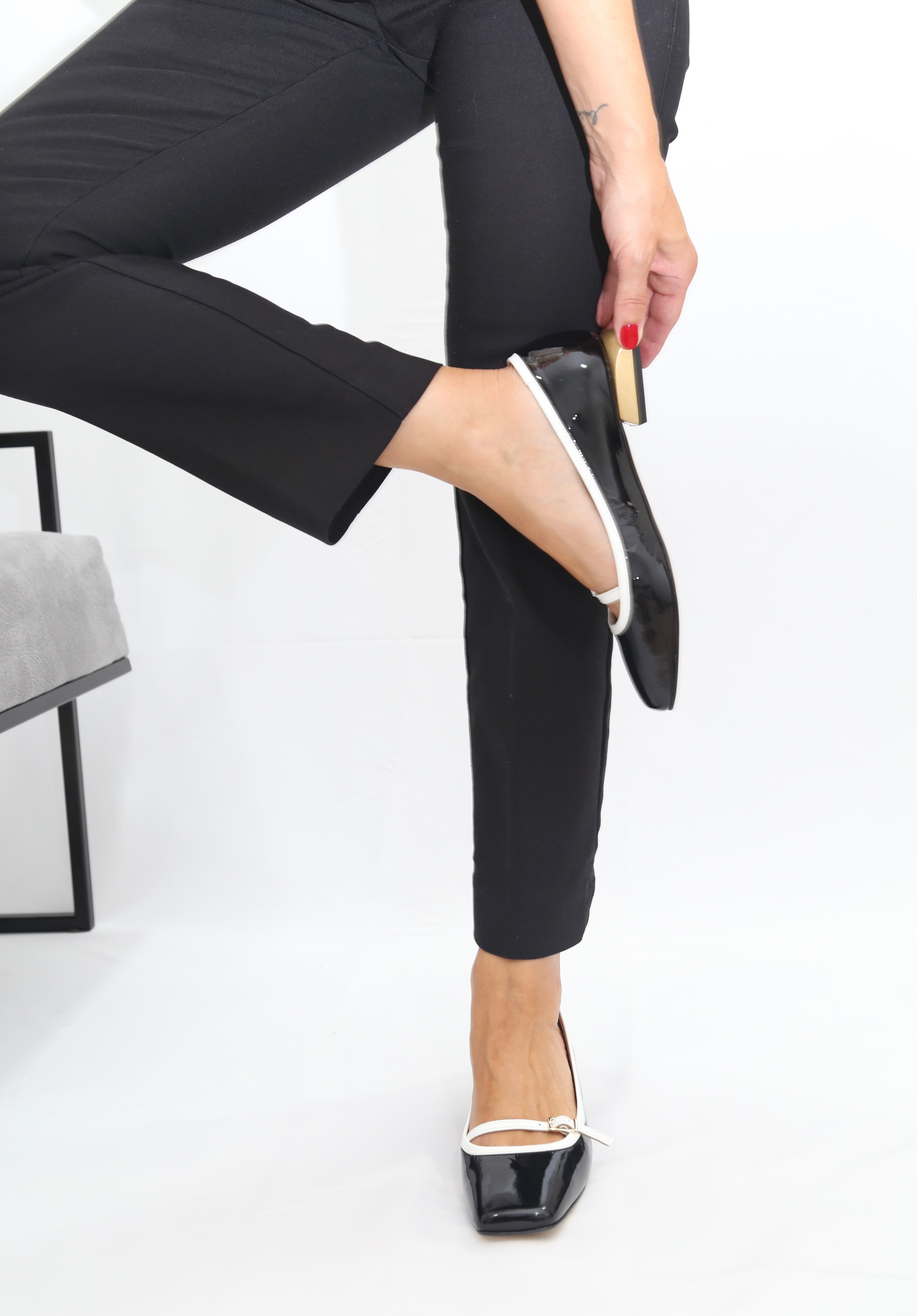 MERCEDITA CHAROL NEGRO