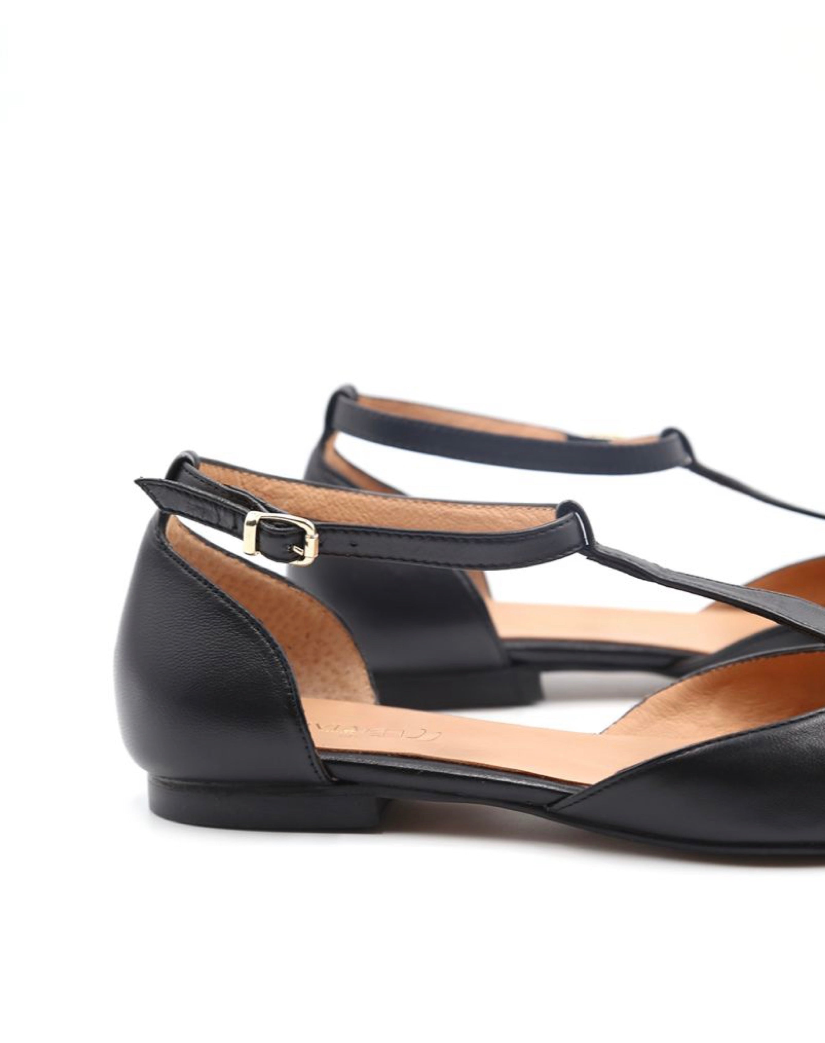 ZAPATO NEGRO T-BAR