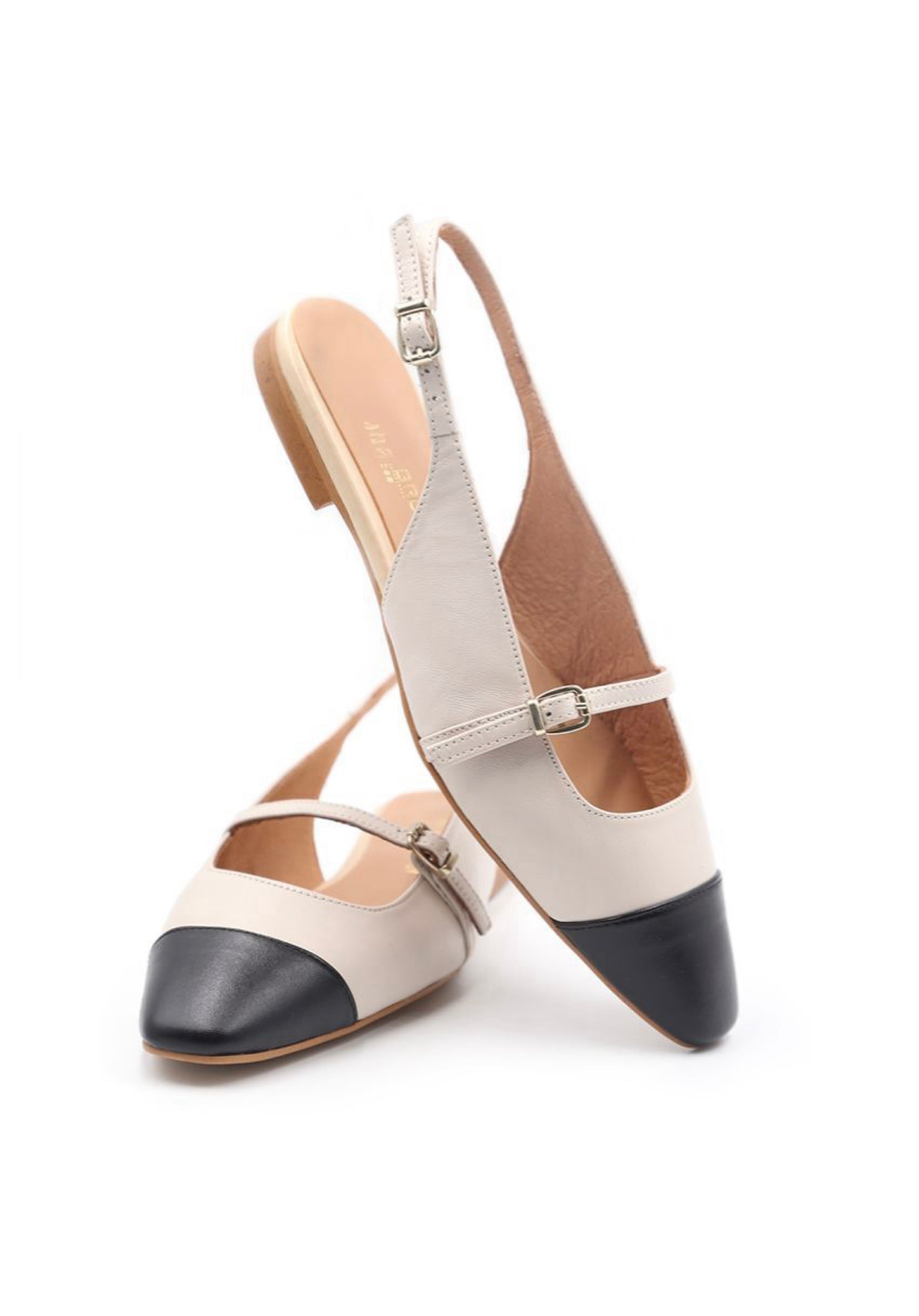 Zapato-blanco-negro-mujer
