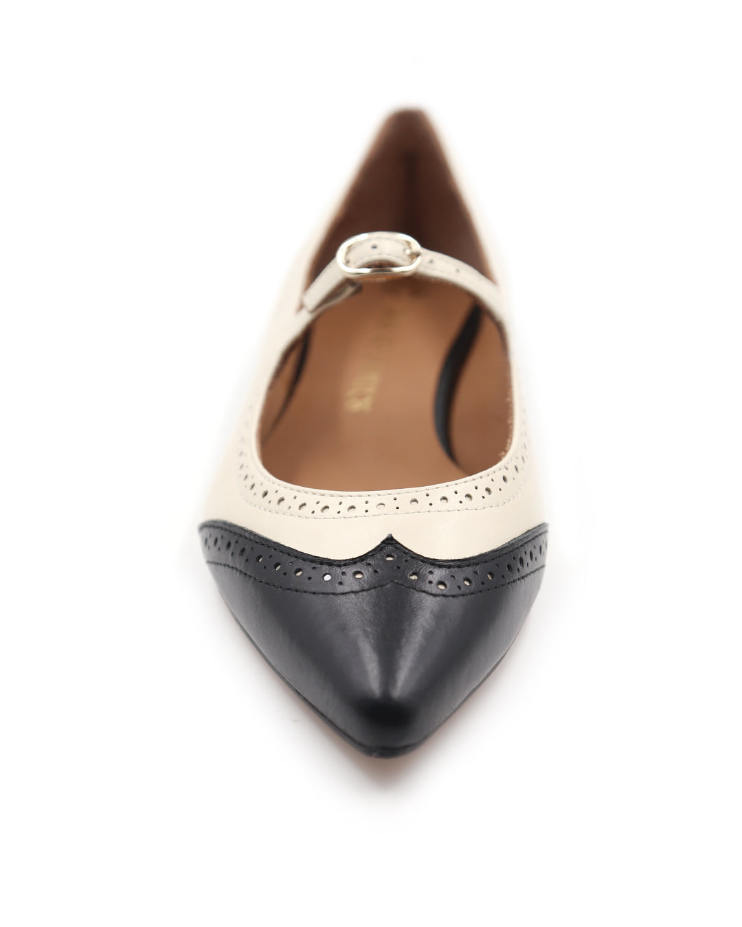 MERCEDITA BLANCA Y NEGRA CON PICADO