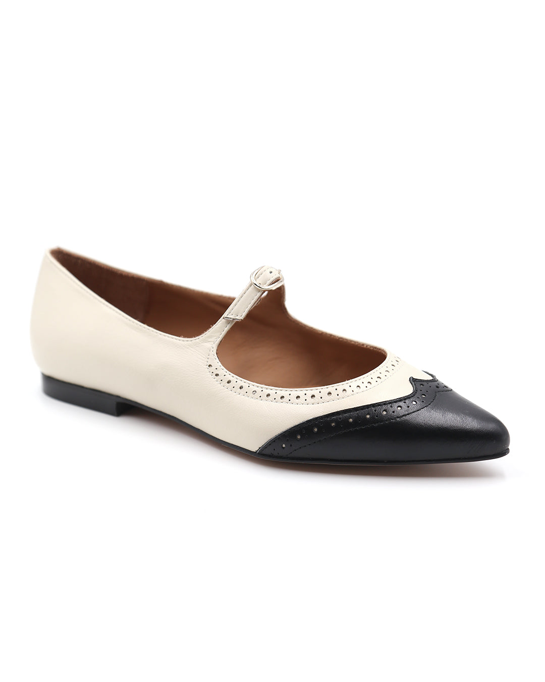 MERCEDITA BLANCA Y NEGRA CON PICADO