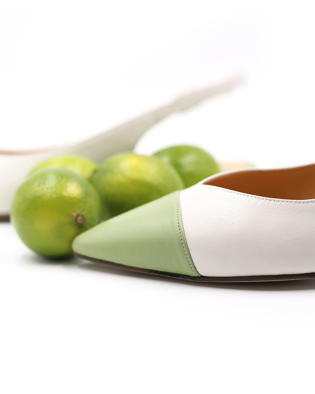 ZAPATO PLANO DESTALONADO