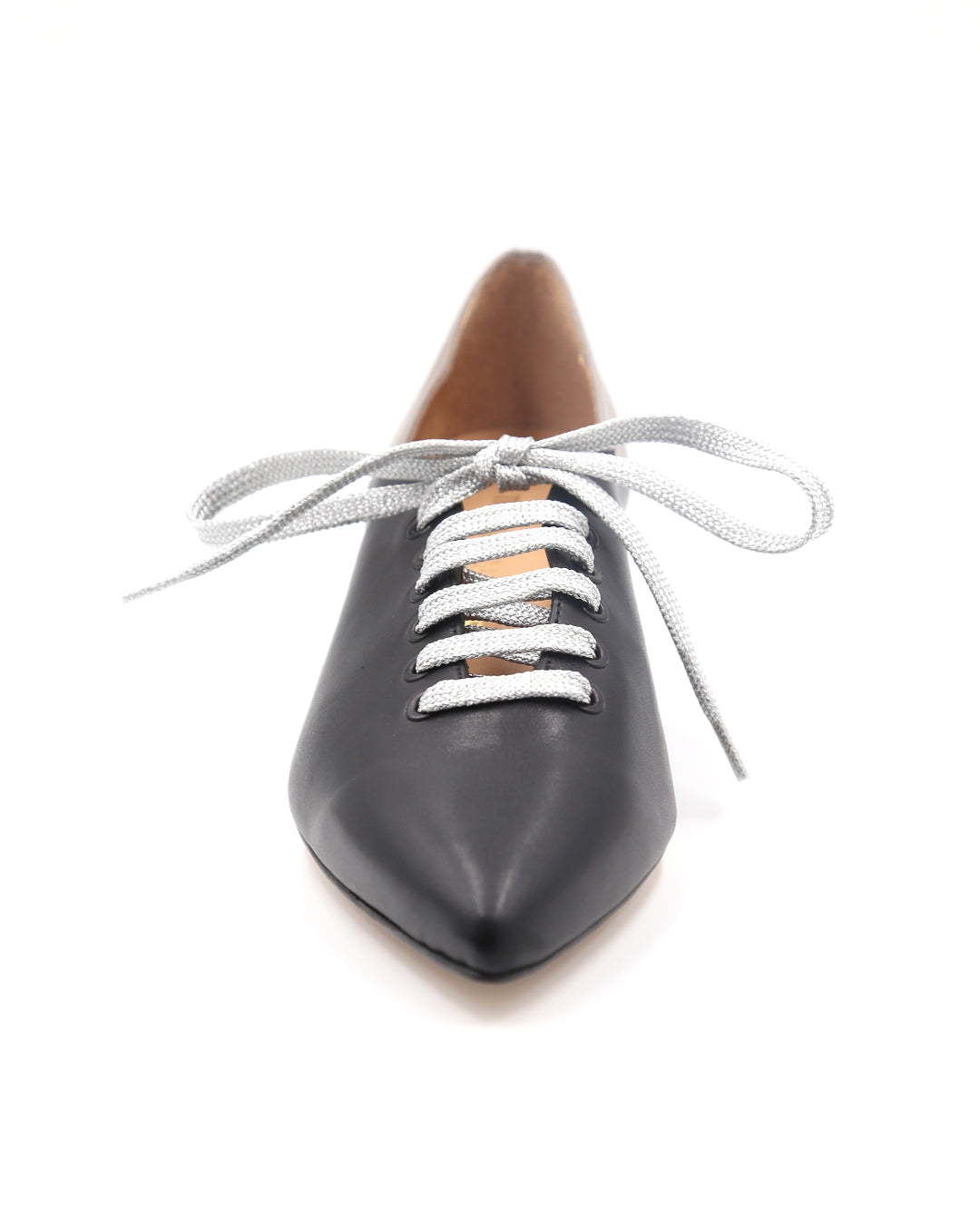 ZAPATO ABOTINADO CON CORDONES