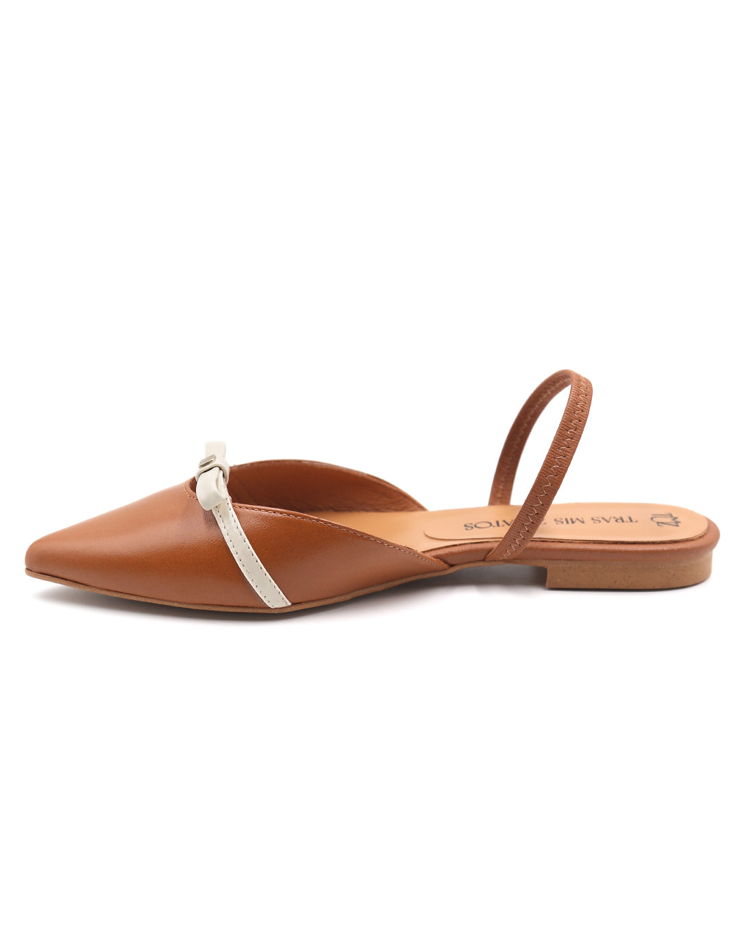 zapato-destalonado-plano-cuero